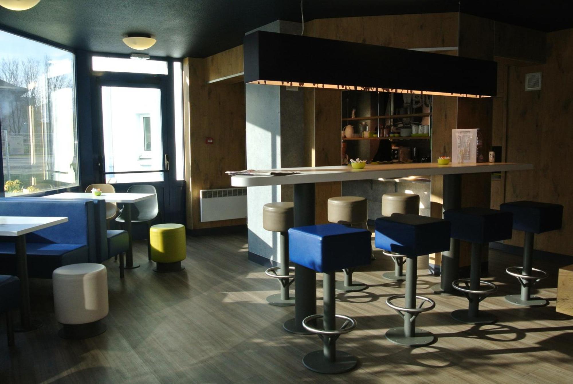 Ibis Budget Chambery Sud Challes Les Eaux Dış mekan fotoğraf