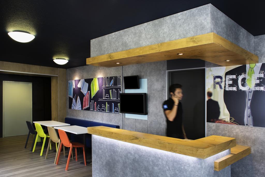 Ibis Budget Chambery Sud Challes Les Eaux Dış mekan fotoğraf