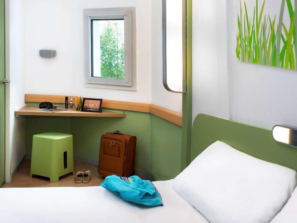 Ibis Budget Chambery Sud Challes Les Eaux Dış mekan fotoğraf